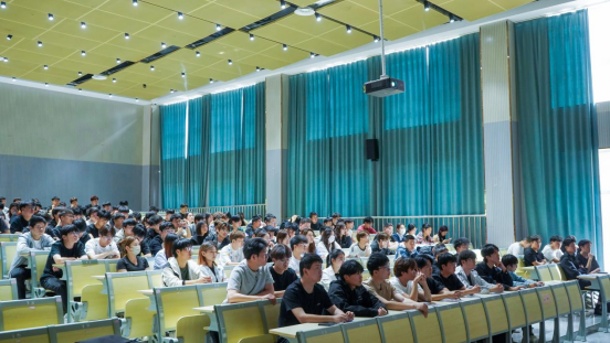 化工學子踴躍參與富海集團宣講會，積極開拓就業渠道與教育文化交流